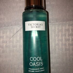 Victoria Secret oasis fragrance mist